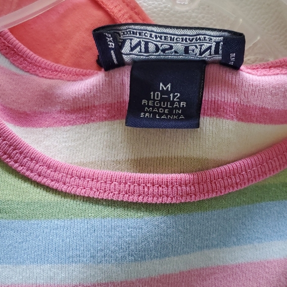 5 Tank Tops Size Medium (1 is a 10) - Picture 8 of 12